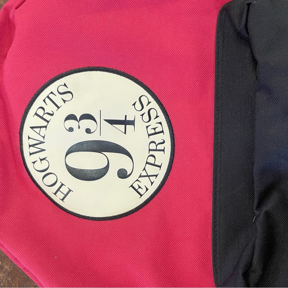 Hogwarts 9 3/4 Expreas backpack